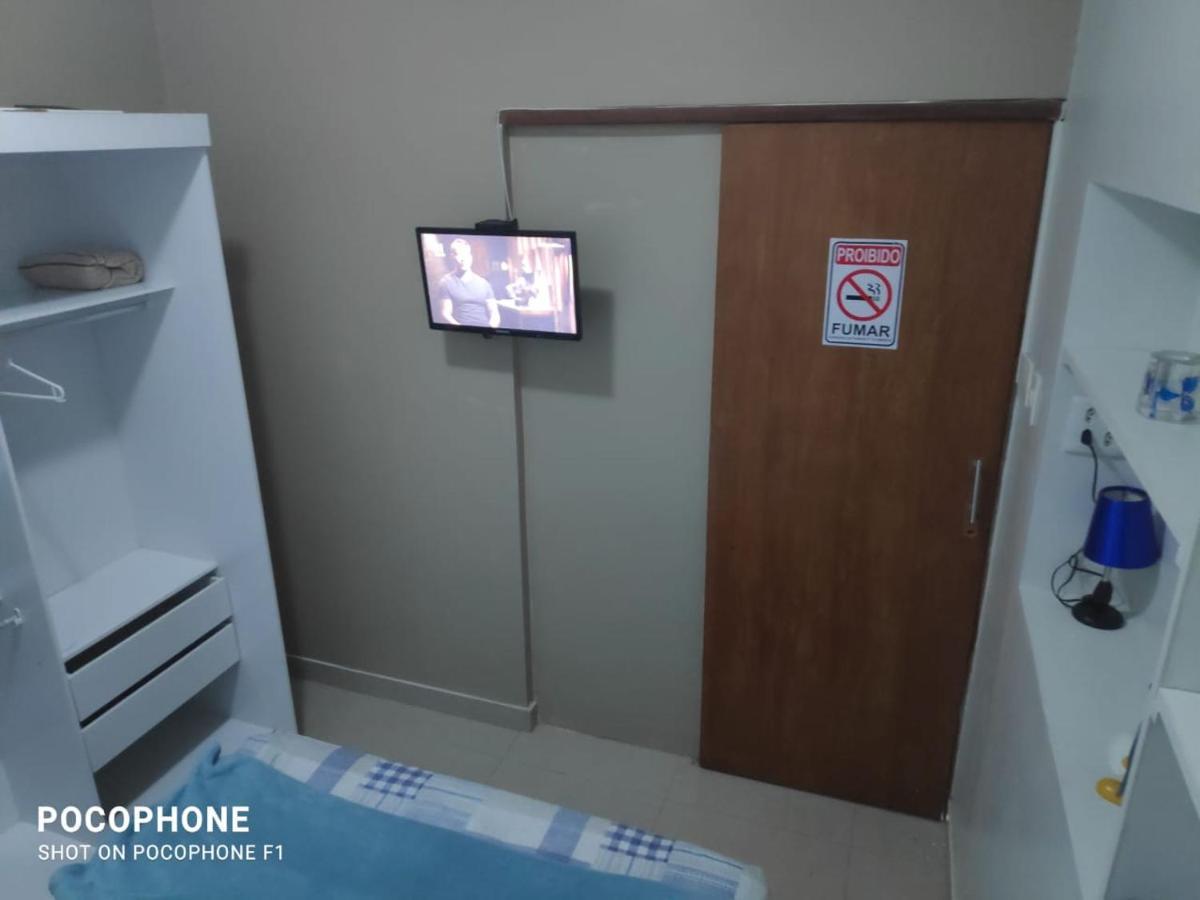 Апартаменти Apartamento Em Copacabana Na Quadra Da Praia Ріо-де-Жанейро Екстер'єр фото